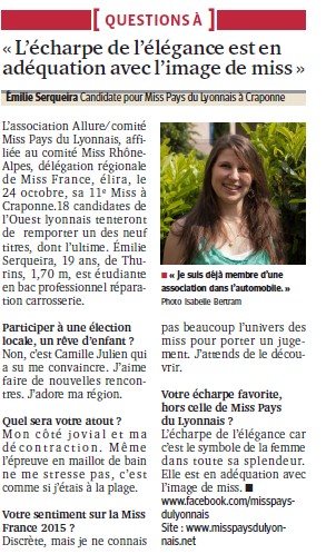 L'écharpe de l'élegance est en adéquation avec l'image de miss